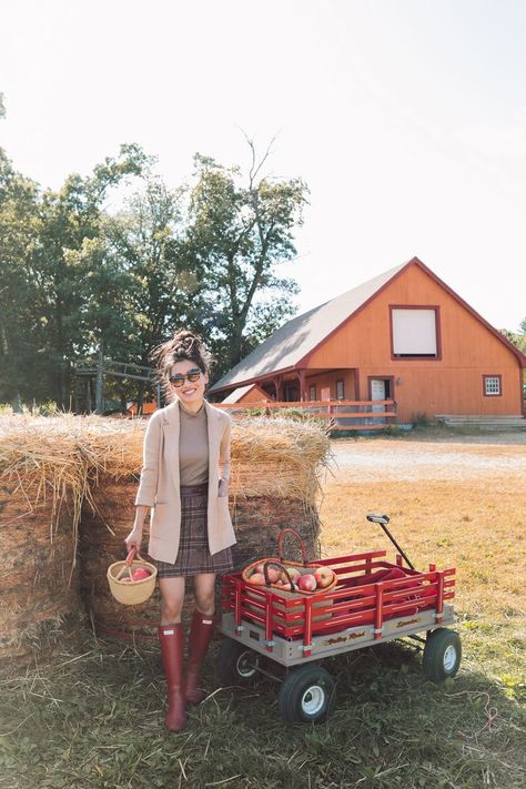 Apple Picking in Red Hunter Boots (on Sale!) Mommy And Me Fall Outfits, Outfits For Family Photos, Apple Picking Outfit Fall, Extra Petite Blog, Family Photo Outfits Winter, Red Hunter Boots, Apple Picking Outfit, Red Hunter, Fall Family Photo Outfits