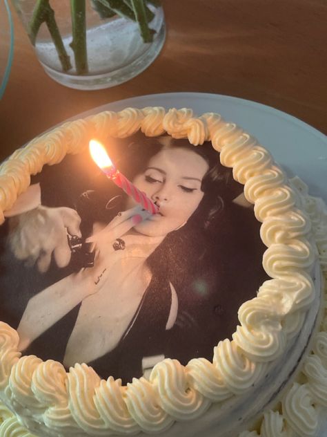 Lana Del Rey, Instagram Photos, Cake, Birthday, White, Instagram