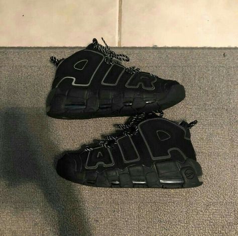 Outfits With Black Nike Shoes, Nike Uptempo Sneakers, Black Shoes Nike, Nike Uptempo, Trendy Shoes Sneakers, Dr Shoes, Black Nike Shoes, Jordan Shoes Girls, Fresh Shoes