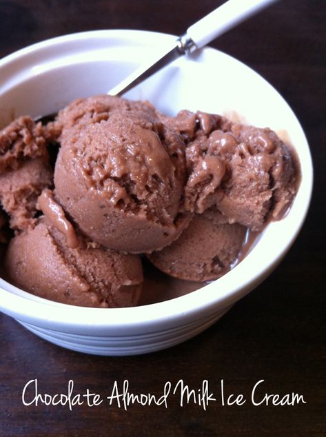 Almond Milk Ice Cream, Coconut Fruit, Chocolate Almond Milk, Almond Milk Recipes, Banting Recipes, Almond Breeze, Milk Ice Cream, Frozen Bananas, Smoothie Packs