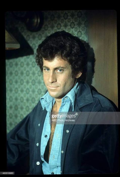 Cops Tv Show, Paul Michael Glaser, David Soul, Starsky & Hutch, Childhood Memories 70s, Classic Television, Hutch, Tv Programmes, Tv Stars