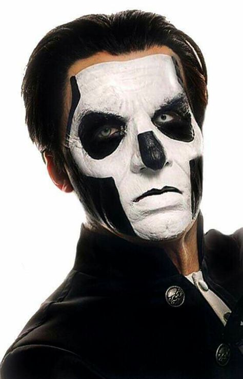 Terzo Emeritus, The Nameless Ghouls, Ghost Papa Emeritus Iii, Papa Iii, Papa Emeritus Iii, Ghost Banda, Ghost Papa Emeritus, Ghost Makeup, Ghouls Just Wanna Have Fun