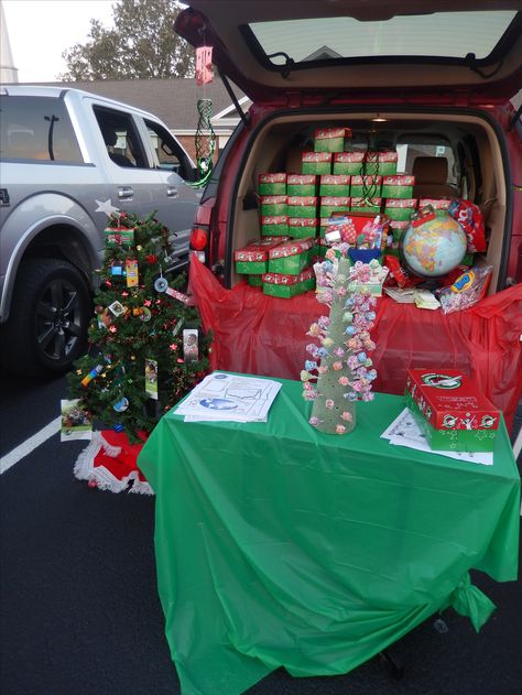 Operation Christmas Child Trunk or Treat Idea. We had a pick a pop tree game and gave out boxes and info about OCC. Christmas Trunk Or Treat Ideas For Cars, Christmas Trunk Or Treat Ideas, Christmas Trunk Or Treat, Christmas Church Games, Snow Birthday Party, Operation Shoebox, Christmas Shoebox, Operation Christmas Child Boxes, Operation Christmas Child Shoebox