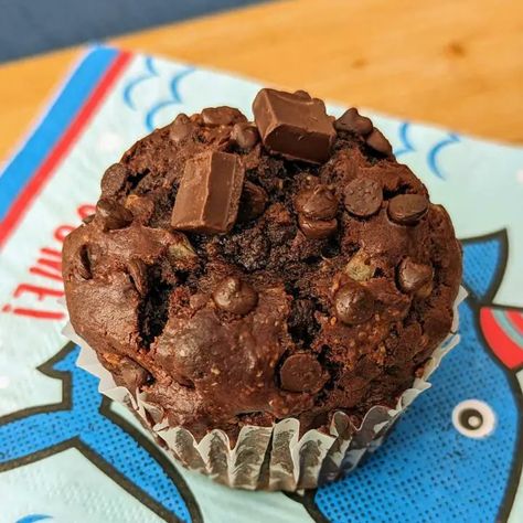 Cottage Cheese Chocolate Muffins - Cookie Madness Chocolate Cottage Cheese, Cottage Cheese Chocolate, Cottage Cheese Muffins, Cottage Cheese Recipes, Muffin Bread, Protein Muffins, Cheese Muffins, Chocolate Cakes, Breakfast Muffins