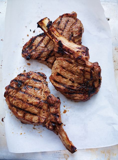 Ricardo's recipe : Grilled Veal Chops with Mustard Recipe Sweet And Sour Sauce, Veal Chop Recipes, Veal Chops, Veal Steak, Veal Chop, Veal Recipes, Mustard Recipe, Meat Steak, Egyptian Food