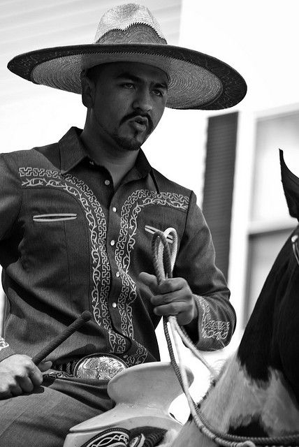 #Charros de #Mexico Mexican Cowboys, Mexican Cowboy, Jesse Mccree, Charro Suit, Charmeuse Gown, Mexico People, Mexico Party, Outfit Ideas Men, Festival Outfits Men