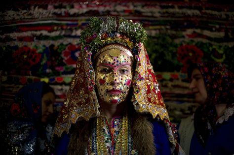 A 24-year-old Bulgarian Pomak bride, is seen after the "gelina" or face painting ceremony carried out by female guests and relatives in preparation for her three-day wedding ceremony. [4005x2666] Muslim Brides, Muslim Bride, Wedding Rituals, Muslim Wedding, 24 Years Old, World Cultures, Traditional Wedding, Face Painting, Strong Women