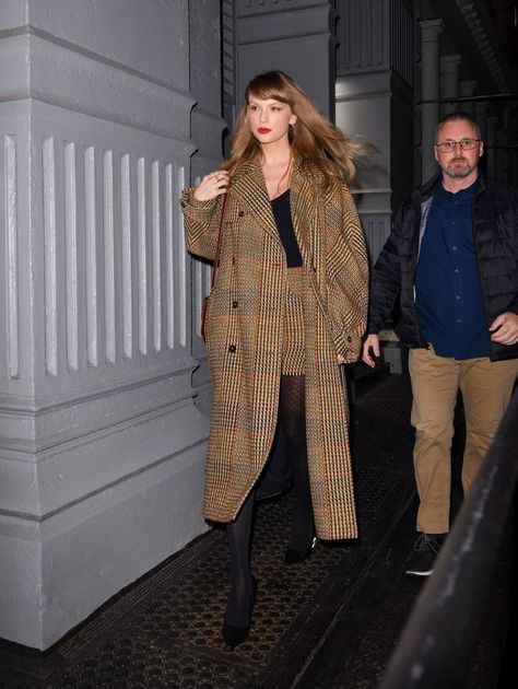 Taylor Swift Street Style, Taylor Outfits, Taylor Swift Outfits, Long Live Taylor Swift, Tweed Coat, Live Taylor, Taylor Swift Style, Taylor Alison Swift, Her Style