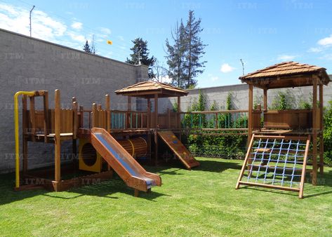 Home Outdoor Playground Ideas, Play Ground Backyard, Garden Arches Ideas Backyards, Rose Arches Garden, Garden Arches Ideas, Arches Garden, Arches Design, Kids Outdoor Playground, Backyard Playset