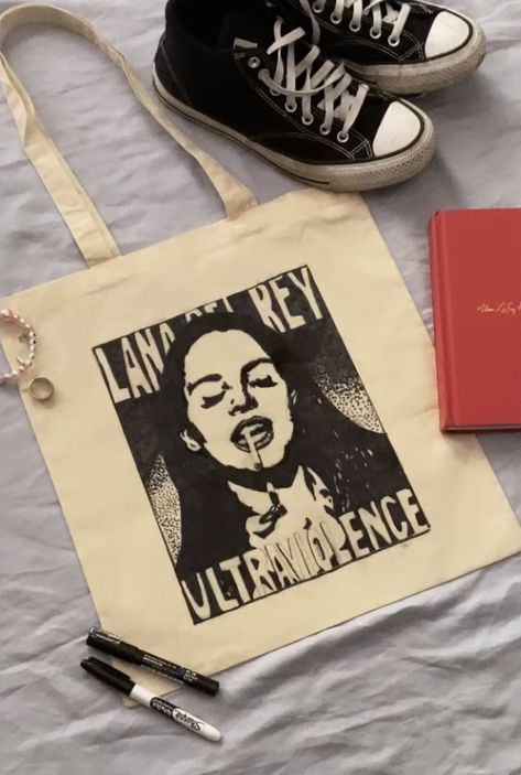 Artsy Canvas Tote Bag, Lana Del Rey Tote Bag, Downtown Girl Tote Bag, Olivia Rodrigo Tote Bag, Artsy White Tote Bag, White Artsy Tote Bag, Tote Bag Outfit, Handpainted Tote Bags, Canvas Bag Diy