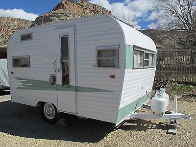 Canned Ham Camper Remodel, Old Campers For Sale, Retro Campers For Sale, Wood Camper, Scotty Camper, Vintage Trailers For Sale, Vintage Campers For Sale, Canned Ham Camper, Travel Trailer Accessories