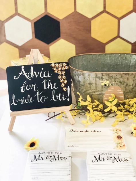 Bumble Themed Engagement Party, Bridal Shower Bride To Bee, Bridal Shower Theme Bee, Bride To Bee Centerpieces, Bridal Shower Honey Bee Theme, Bridal Shower Decor Rustic, Meant To Be Bridal Shower Theme, Bee Theme Wedding Shower Ideas, Bridal Shower Ideas Bee Themed