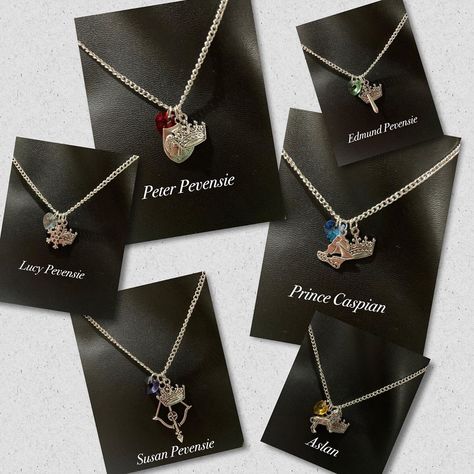 Chronicles Of Narnia Characters, Narnia Jewelry, Narnia Quotes, Peter Pevensie, Narnia 3, Courage Dear Heart, Georgie Henley, Fandom Jewelry, The Chronicles Of Narnia