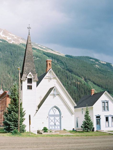 Intimate & heartfelt mountain wedding with a guestlist of four! | Colorado Wedding Silverton Colorado Wedding, Traveling America, Silverton Colorado, Little White Chapel, Colorado Mountain Wedding, Aspen Wood, Wedding Colorado, Mountain Wedding Colorado, Summer Romance