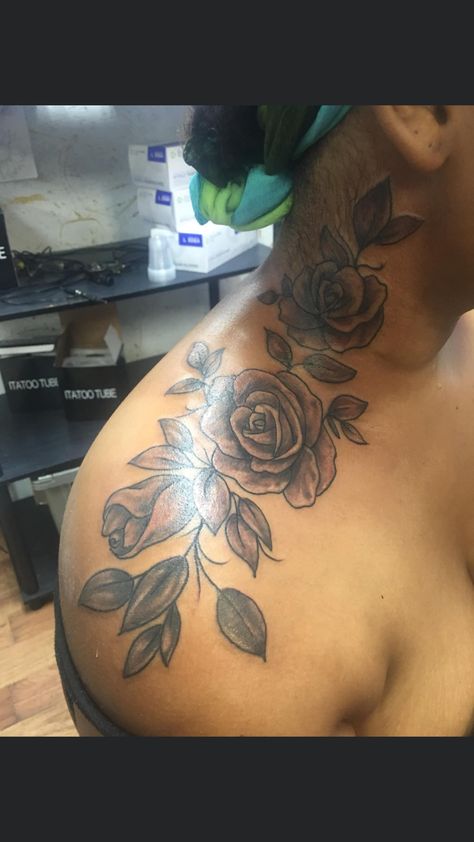 Flower Neck Shoulder Tattoo, Roses Neck Tattoo Woman, Rose Neck Tattoo Black Woman, Neck Shoulder Tattoo Women, Neck Tattoo Cover Up For Women, Neck And Shoulder Tattoos For Women, Rose Neck Tattoo Woman, Neck And Chest Tattoos For Women, Roses Neck Tattoo