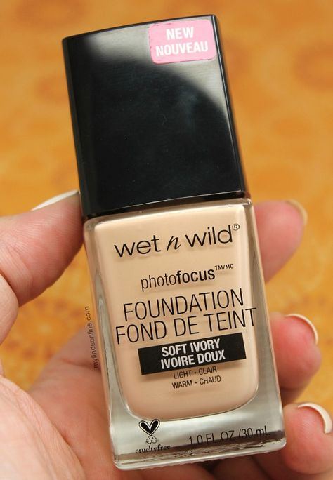 Wet N Wild Photo Focus Foundation, Wet And Wild Foundation, Water Based Foundation, Dewy Foundation, Hard Candy Makeup, Wet N Wild Makeup, Photo Focus, Wet And Wild, Cool Makeup Looks