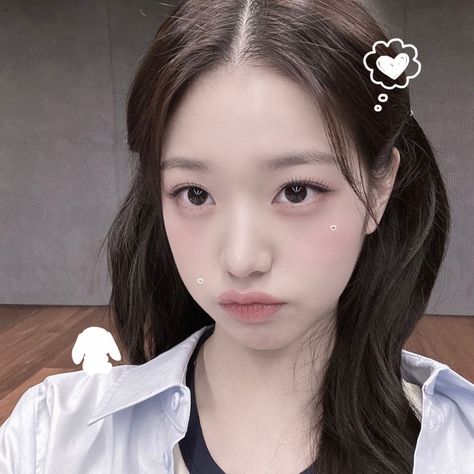 ive wonyoung soft icon! Kpop Soft Icons, Wonyoung Soft Icon, Wonyoung Icons, Close Up Faces, Roblox T-shirt, Always On My Mind, Pop Artist, I Love Girls, Kpop Girl Groups