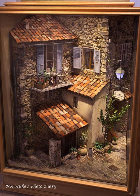 Shadow Box Ideas, Miniature Bases, Diy Doll Miniatures, Sims Building, Cardboard Art, 3d Painting, Witch House, Painted Boxes, Fairy Houses