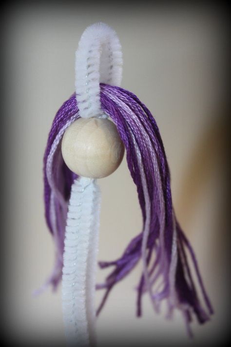 Juise: Bendy Doll Faerie Family Tutorial Bendy Dolls Tutorial, Fairy Diy Crafts, Faerie Garden, Waldorf Crafts, Yarn Dolls, Worry Dolls, Bendy Doll, Doll Diy Crafts, Fairy Crafts