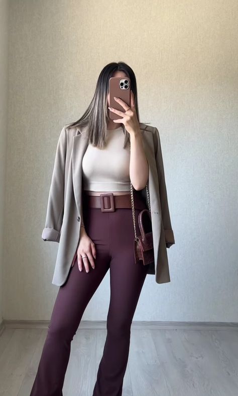 Bell Sleeve Top Outfit, Bell Sleeves Top, 2023 Outfits, Sleeves Top, Outfits Women, Bell Sleeves, Duster Coat, Bell Sleeve Top, Sleeve Top