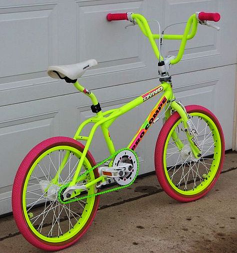 Old School BMX Dk Bmx Bikes, Dyno Bmx Old School, Old School Bmx Bikes, Bmx Bikes Custom, 80s Memorabilia, Bmx Bandits, Bmx Wheels, Bmx Bike Parts, Gt Bikes