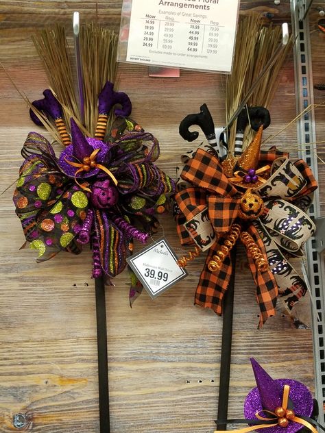 Broom decoration Witch Broom Decorating Ideas, Witches Broom Halloween Decor, Witches Broom Decoration, Decorated Witches Broom, Fall Broom Decoration, Decorated Broomsticks, Decorated Brooms, Steampunk Witch Broom, Library Halloween