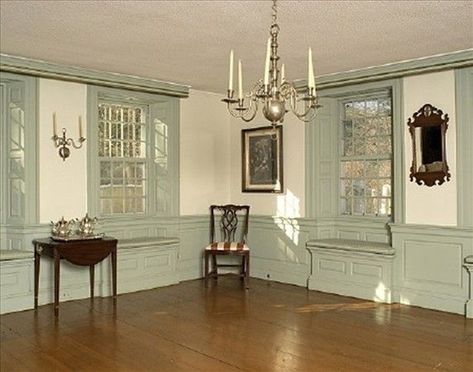 Early American Colonial Interiors | Projects : Early American Floorcloths City House Interior, 1930s House Interior Kitchens, American Colonial Interior, Tree House Interior, Colonial Interiors, Historical Homes, Colonial Homes, Farmhouse Architecture, Colonial Interior