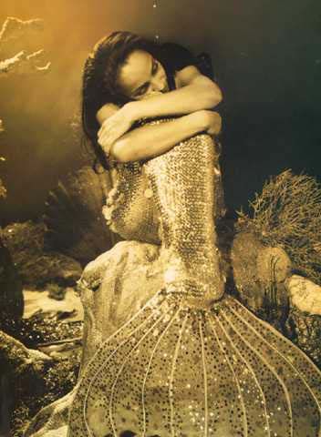 Sade as a mermaid The Night Circus, Ezra Fitz, Sade Adu, Creature Marine, Real Mermaids, Mermaid Dreams, Mermaids And Mermen, Mermaid Life, Hans Christian