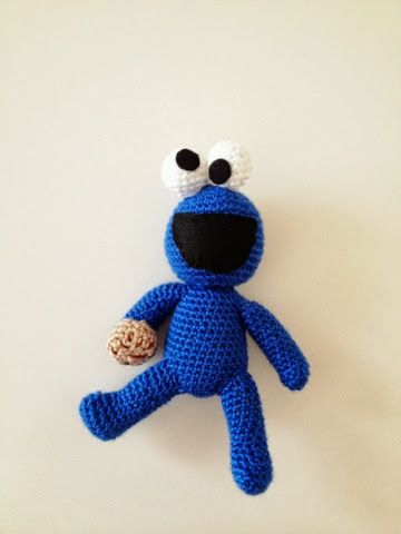 Amigurimi Cookie Monster - Knittting Crochet Monster Pattern, Newborn Crochet Patterns, Easy Stitch, Magic Ring, Cookie Monster, Monster Cookies, Who Knows, Easy Crochet, Crochet Hooks