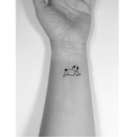 Pug Tattoo Small Simple, Simple Pug Tattoo, Dog Tattoo Ideas Minimalist, Tattoo Fire, Tattoo Ideas Minimalist, Miniature Tattoos, Playground Tattoo, Dogs Tattoo, Pug Tattoo