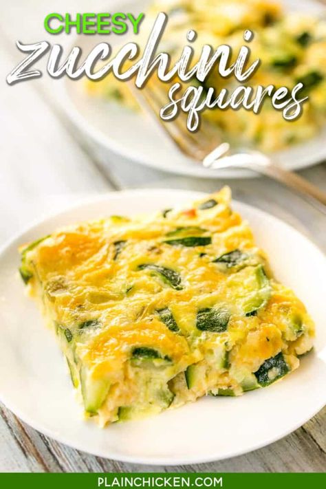 Cheesy Zucchini Squares - DELICIOUS side dish or breakfast casserole! Perfect way to use up all that yummy summer squash! Zucchini, flour, baking powder, milk, eggs, green chiles and Monterey Jack cheese. We served this as a side dish with our grilled meats and had the leftovers for breakfast! SO YUMMY! Everyone raves about this simple side dish recipe! #zucchini #casserole #vegetarian #sidedish Zucchini Recipes Casserole, Zucchini Flour, Zucchini Squares, Veggie Breakfast Casserole, Summer Squash Recipes, Squash Zucchini, Veggie Breakfast, Powder Milk, Zucchini Casserole