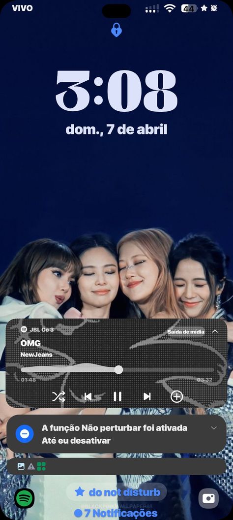 Lock Screen Layout, Samsung Lock Screen, Home Screen Ideas, Screen Layout, Hard To Love, Home Screen, Lock Screen, Yg Entertainment, All About Eyes