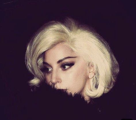 Lady Gaga Aesthetic Icon, Lady Gaga Aesthetic Vintage, Lady Gaga Side Profile, Lady Gaga Countess, Lady Gaga Vintage, Lady Gaga Aesthetic, Lady Gaga Photoshoot, Sin City 2, Lady Gaga Photos