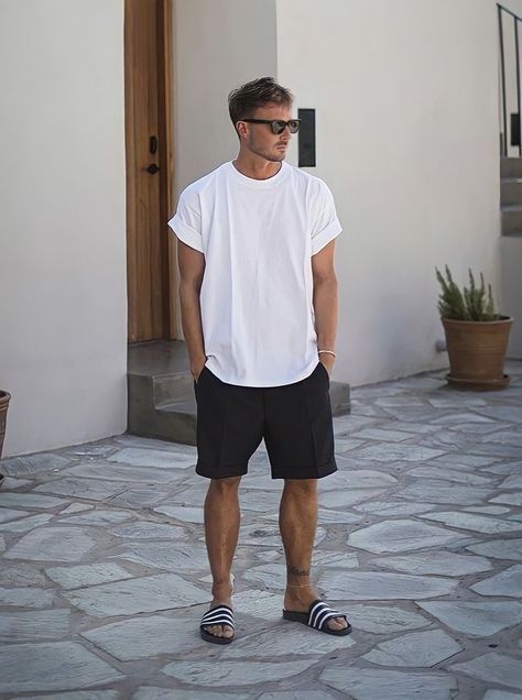 Men Black Shorts Outfit, Men Athleisure Outfits Summer, Sweat Shorts Outfit Men, Black Shorts Outfit Men, Outfits For Men Summer, 2023 Outfit Inspiration, Summer Fashion For Men, Summer Outfits For Men, Fashion 2023 Summer