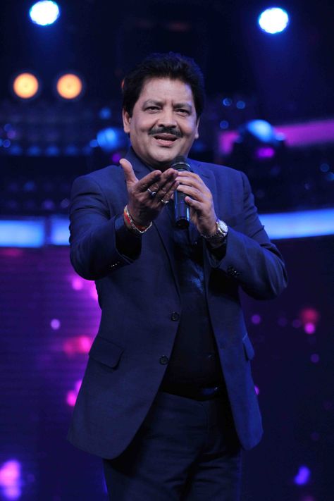 Udit Narayan, Indian playback singer Kumar Sanu Alka Yagnik Udit Narayan, Pradeep Kumar Singer Wallpaper, Udit Narayan Photos, Kumar Sanu Alka Yagnik Photo, Kumar Sanu Hd Photo, Kumar Sanu Photo, Narayan Hd Wallpaper, Singer Posters, Aditya Narayan