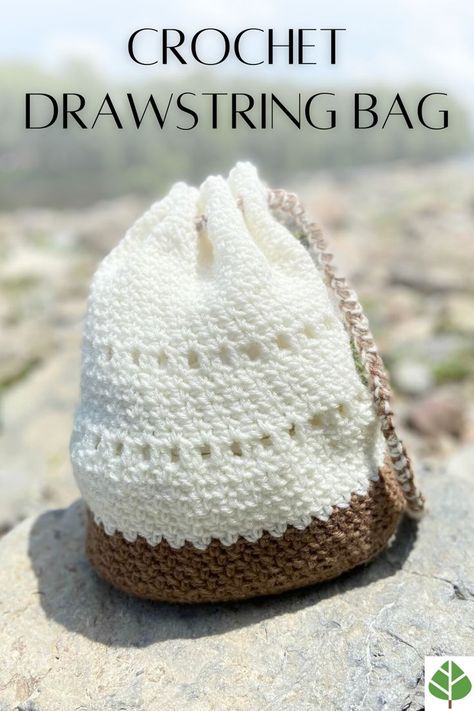 Crochet Drawstring Bag Pattern Diy Drawstring Bag, Crochet Heart Blanket, Crochet Drawstring Bag, Drawstring Bag Pattern, Crochet Drawstring, Relaxing On The Beach, Crochet Socks Pattern, Crochet Bag Pattern Free, Bag Pattern Free