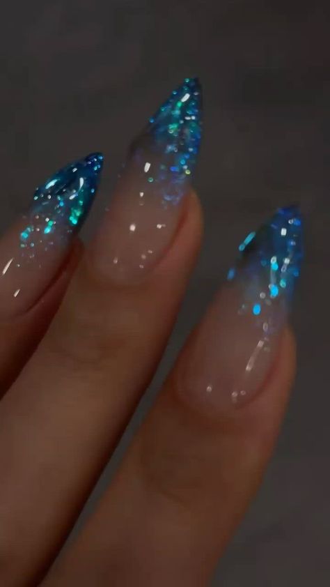 Blue Sparkly Nails, Cinderella Nails, Sparkly Nail Designs, Blue Prom Nails, Blue Glitter Nails, Small Hand Tattoos, Nail Polish Kits, Blue Nail Designs, Dark Nails