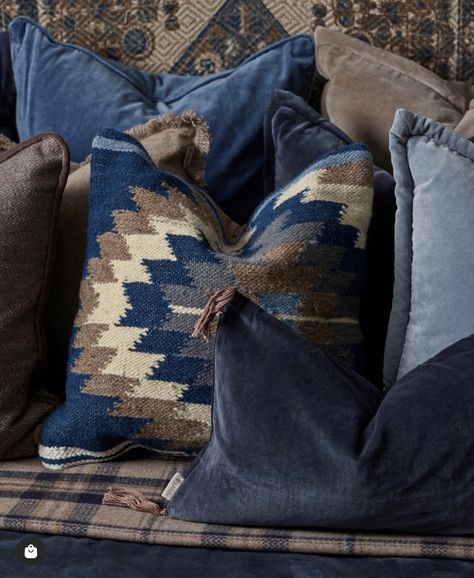 Blue Cabin Decor, Blue Western Decor, Western Style Living Room, Ranch Style Decor, Craftsman Home Decor, Denim Furniture, Modern Cabin Decor, Winter Bedroom Decor, Cabin Pillows