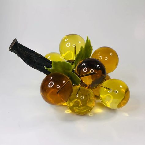 Vtg Jumbo Lucite Grapes Golden Honey Amber Faux Wood Stem | eBay Golden Honey, Vintage Purses, Vintage Lucite, Mid Century Decor, Faux Wood, Black Light, Vintage Sewing, Glass Collection, Ebay Finds