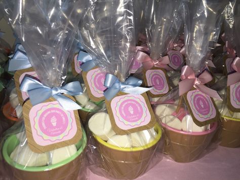 Ice Cream Bowl Party Favors, Ice Cream Birthday Party Theme, Ice Cream Party Favors, Sun Birthday, Ice Cream Cups, Favor Cups, Ice Cream Birthday Party, Ice Cream Birthday, Ice Cream Cup