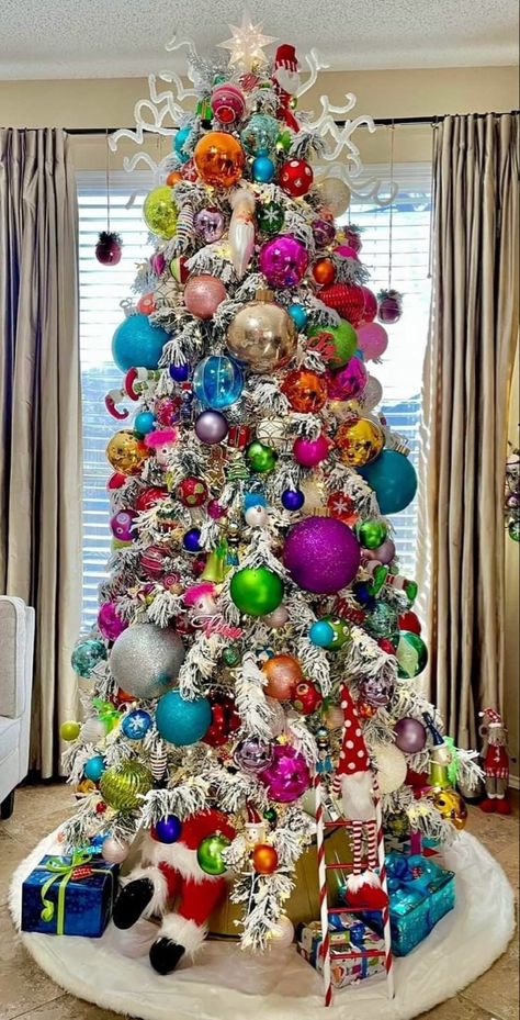 Bright Color Christmas Tree Ideas, Tacky Christmas Tree Ideas, Multi Coloured Christmas Tree, All Colors Christmas Tree, Colorful Grinch Christmas Tree, Multi Colored Christmas Tree Ideas, Christmas Tree Color Lights, Dinosaur Christmas Tree Ideas, Multi Colored Christmas Tree Decorations