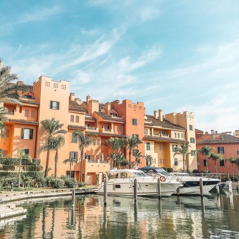 Cutest place I've ever seen 🌴 #Sotogrande #Spain || And you, what's your favorite place on earth ? #MilkyEnVoyage Sotogrande Spain, Ideal Life, Travel Trends, I Want To Travel, Instagram Bio, 2024 Vision, Story Instagram, Photo Instagram, Dream Destinations