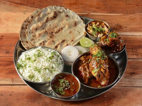 Special chicken thali from an indian cui... | Premium Photo #Freepik #photo #butter-chicken #chicken-masala #chicken-curry #indian-thali Chicken Thali Photography, Chicken Thali Indian, Chicken Thali, Curry Lentils, Indian Thali, Masala Fries, Curry Indian, Food Platter, Jeera Rice