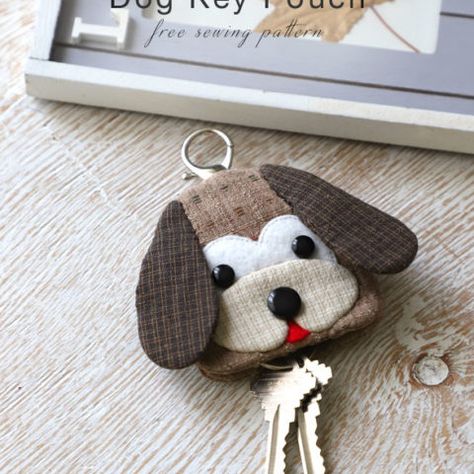 Holiday Hand Towels, Cute Beagles, Sewing Stuffed Animals, Free Sewing Pattern, Key Pouch, Pouch Pattern, Japanese Embroidery, Key Cover, Key Covers