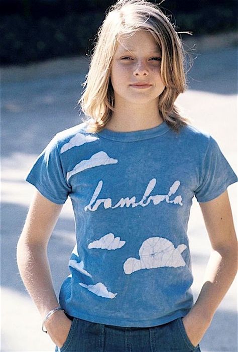 20 Amazing Childhood Photos of Jodie Foster From the 1960s and 1970s20 Amazing Childhood Photos of Jodie Foster From the 1960s and 1970s Jodie Foster Young, Judy Foster, 80s Girl Fashion, Jody Foster, Jodi Foster, Taxi Driver 1976, News Logo, Jodie Foster, Childhood Photos