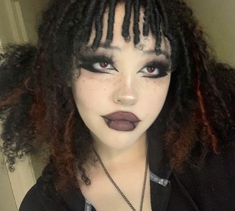 Black Goth Makeup, Goth Eye Makeup, Afro Goth, Dark Makeup Looks, Afro Punk Fashion, Punk Makeup, Alt Makeup, Swag Makeup, Alternative Makeup