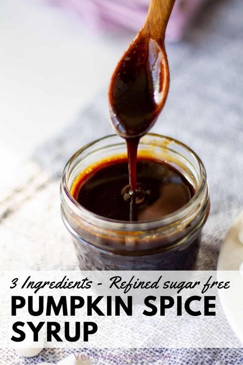 Homemade Psl, Pumpkin Spice Simple Syrup, Fall Oatmeal, Syrup For Pancakes, Pumpkin Spice Syrup Recipe, Healthy Autumn, Vegan Pumpkin Spice Latte, Chocolate Walnut Fudge, Pumpkin Syrup