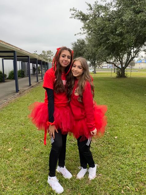 Red ideas for color wars Red Ribbon Week Outfit Ideas, Red Spirit Week Outfit, Red Day Spirit Week, Red Out Outfit Spirit Week, Red Spirit Day Outfits, Color Wars Spirit Week, Spirit Weeks, Sports Day Outfit, Spirit Week Outfits