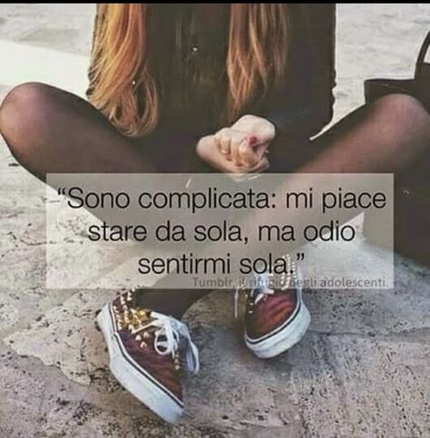 Sembra complesso il punto. È solo da capire, almeno per me è così. Gossip Girls, Quotes Tumblr, Frases Tumblr, Because I Love You, Super Quotes, Bff Quotes, Trendy Quotes, Tumblr Wallpaper, New Quotes