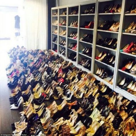 Kim Kardashian Closet, Instagram Snap, Stunning Shoes, Walk In Wardrobe, Rich Kids, Shoe Closet, Girls Dream, Rachel Zoe, Shoe Lover